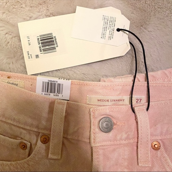 BNWT Levi's Pink Wedgie Straight Jean Size 27 - Picture 3 of 6